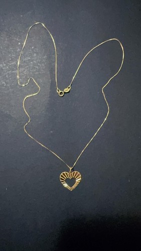 Collana con cuore intagliato - collana,