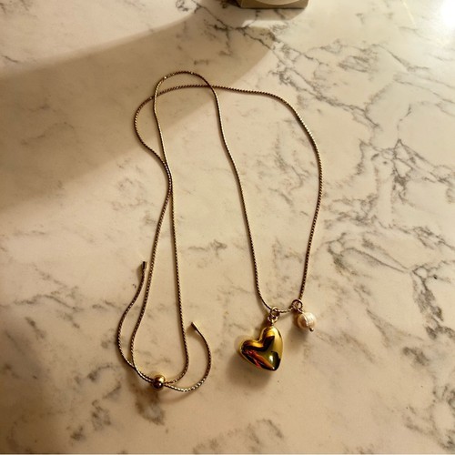 Collana cuore lungo tono oro
